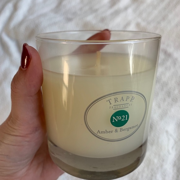 New Trapp Fragrances Amber Bergamot Candle spring - Picture 2 of 4